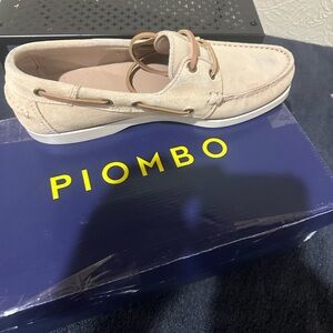 458. NEW SIZE 8 Piombo Men's Tan Boat Shoes